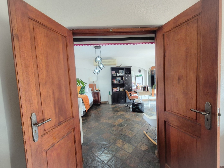 5 Bedroom Property for Sale in Maraldi Estate Free State